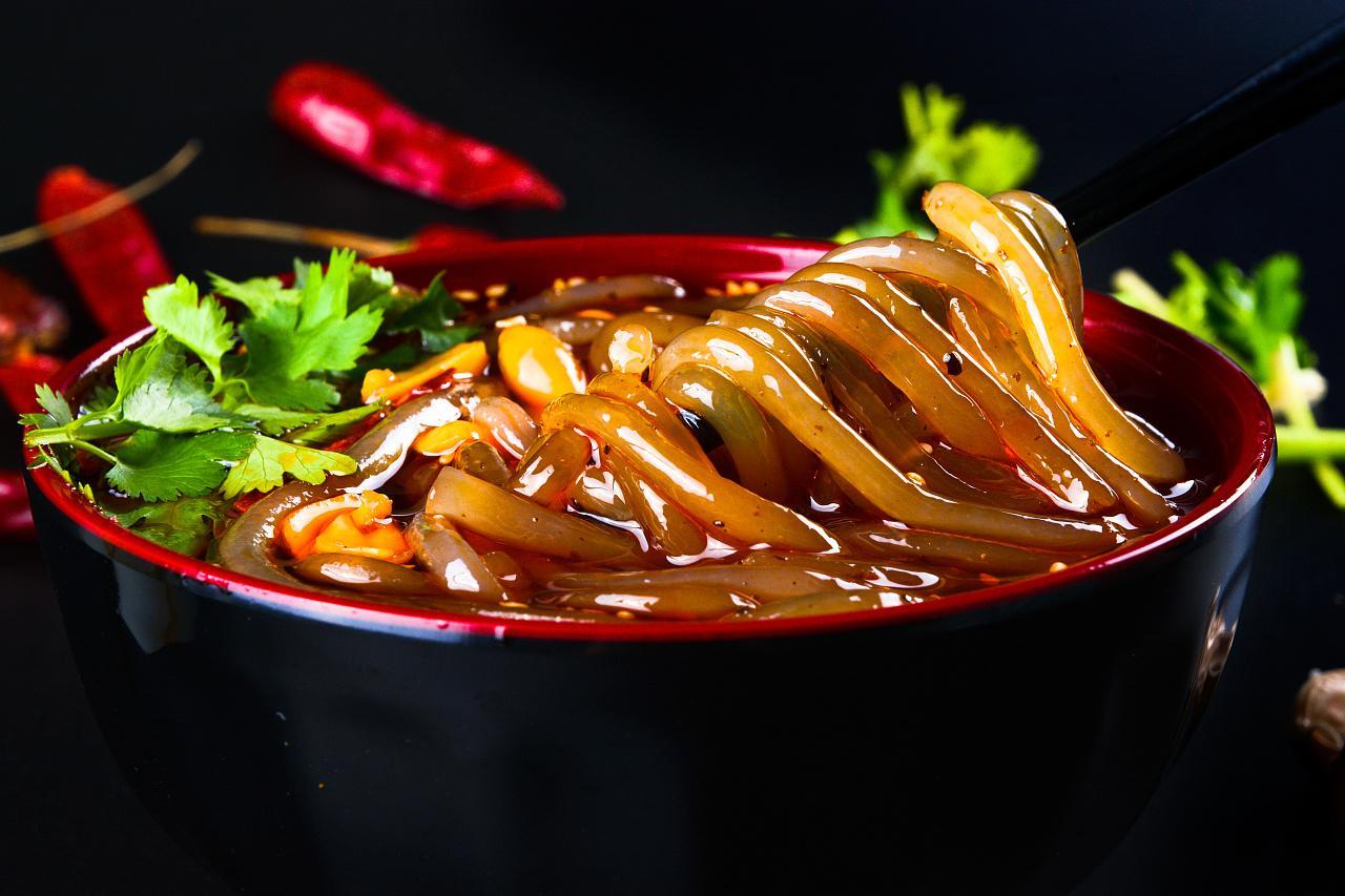 酸辣粉加盟排行榜_酸辣粉加盟店的门头(4)