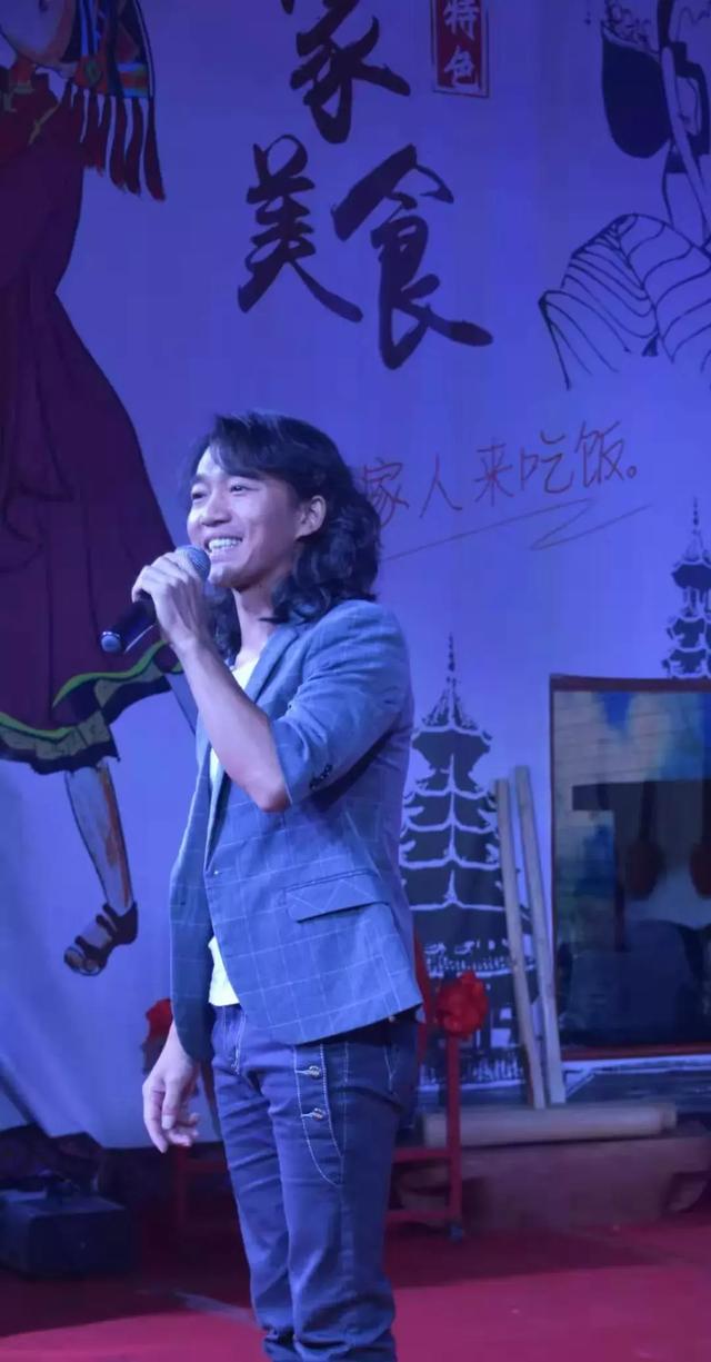 苗族甜美歌手,公益歌手杨祖桃土家歌王野马献唱《我在抖音刷到你》