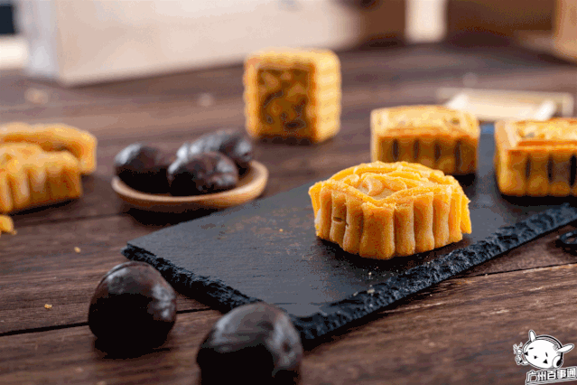 广州第①盒!鲍师傅新品【福饼】,刷新你的月饼榜单!