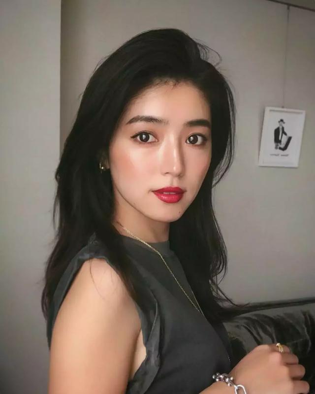 d6699274d6674536880896aa0819ebe1.jpeg