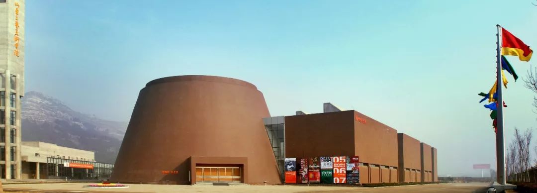 2019年9月6日至11月6日展览地点:山东工艺美术学院美术馆(长清校区)