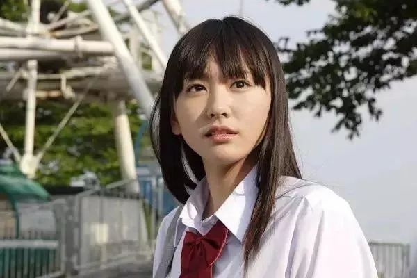 颜值巅峰的女神们 df4ab74fdacf47db942d0fce18ee04cf.jpeg