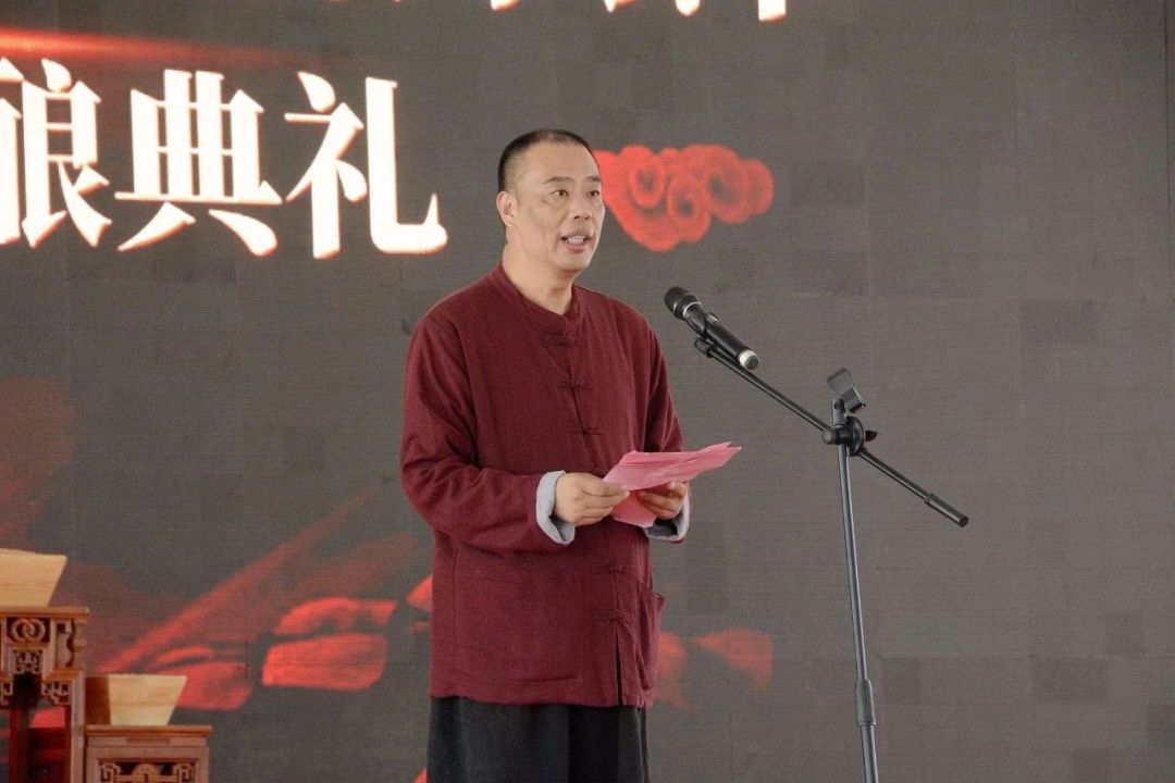 杨湖酒老总(2)