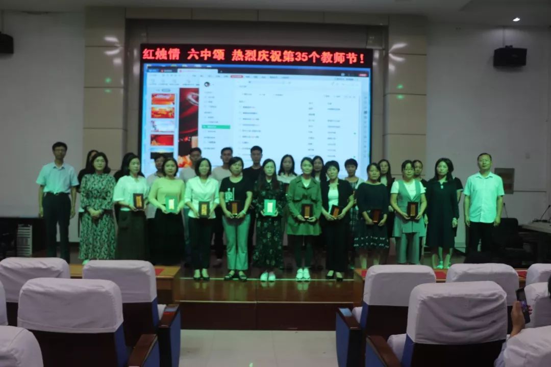 老师们坚守教学一线,坚定质量标准,坚实骨干作用,为学校发展,为宁晋