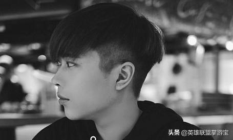 怎么样能变帅 0ecba7f6c35646c3bff6de2415ead0b8.jpeg