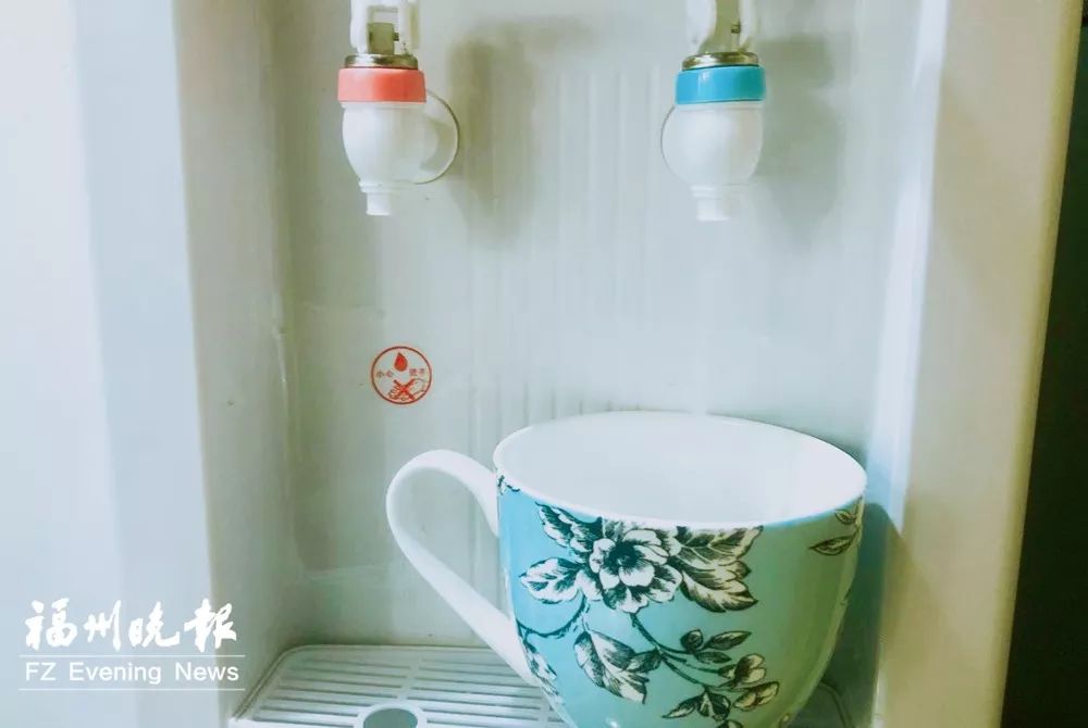 点击图片看原样大小图片