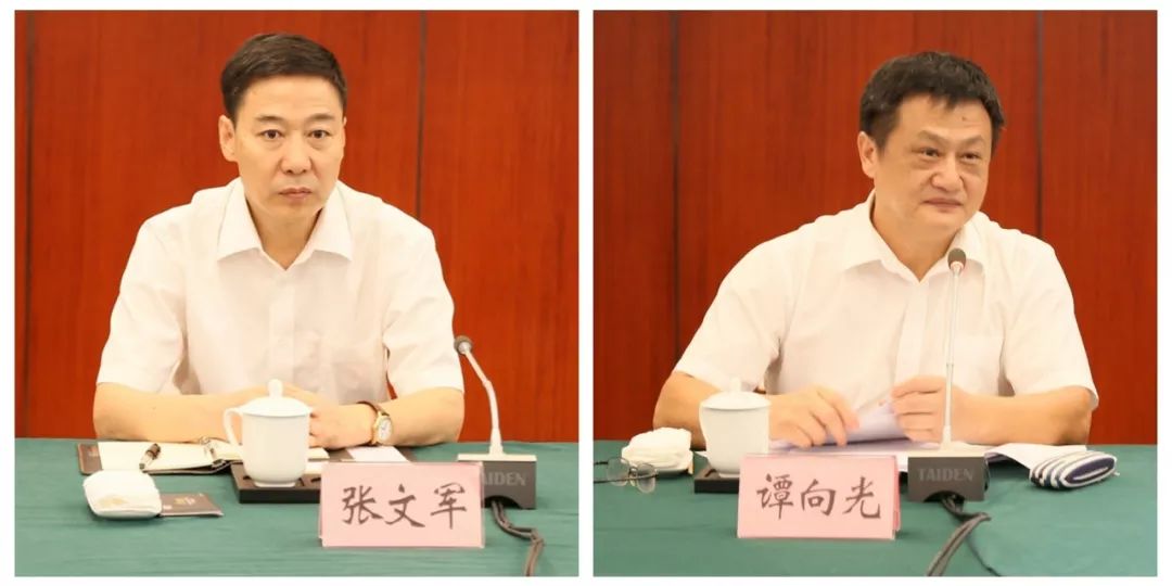 南宁市委常委,常务副市长张文军(左),南宁市委常委,组织部部长