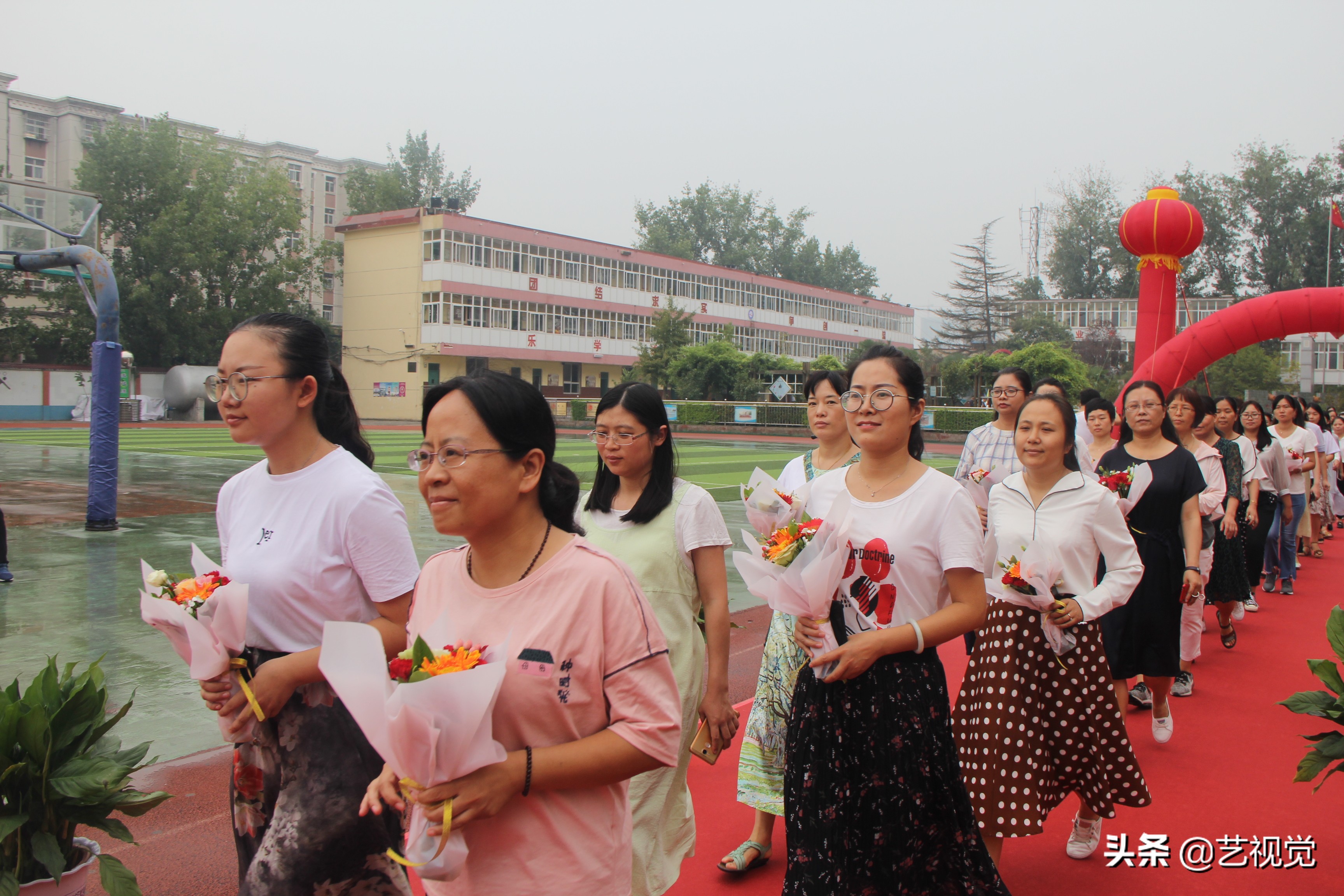 尊师重教暖人心,殷殷关怀寄厚望—惠济一中热烈庆祝教师节