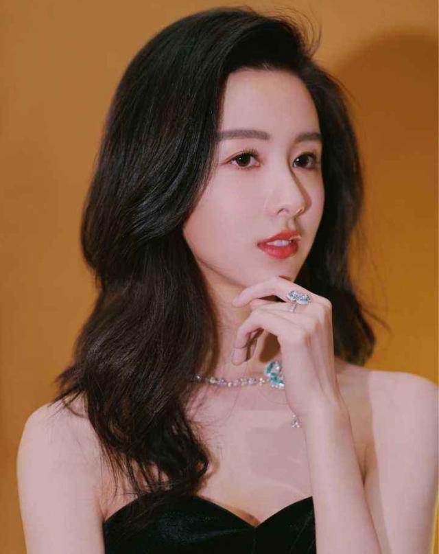 什么样的女人适合当小三 3935951fc3e844938d315510add7c4f2.jpeg