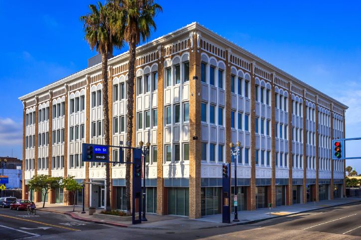 电报大楼内部 4206cab73009425bb37e04c8dc09e11f.jpeg