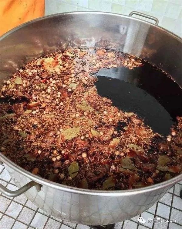川味秘密武器红油的炼制秘籍及配方