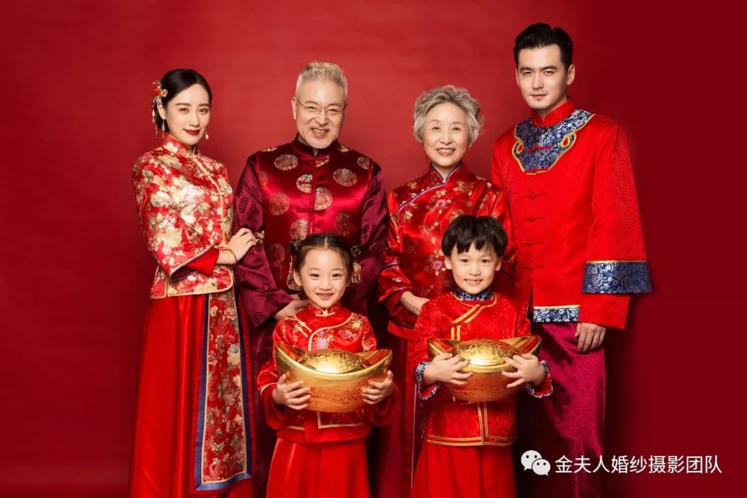 免费送您全家福一套