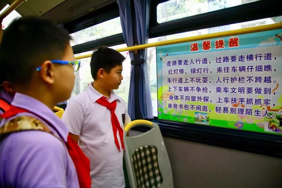 人均驾驶里程_无人驾驶汽车(2)