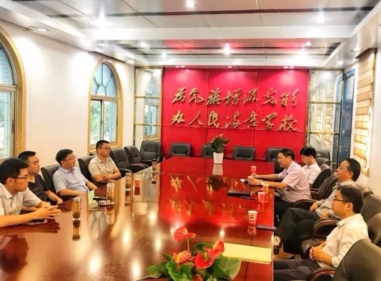 毛坦厂镇党委政府到毛坦厂中学开展教师节慰问
