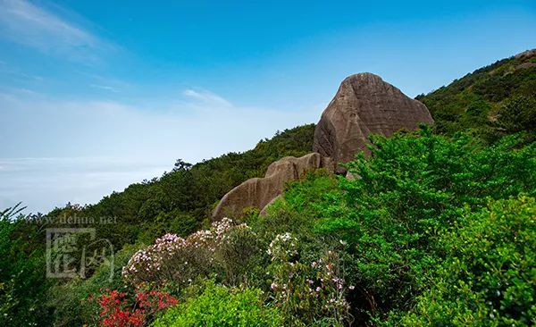 点击文末"阅读原文",空中看石牛山文图来源:德化网,泉州