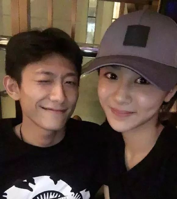 张一山杨紫结婚了
