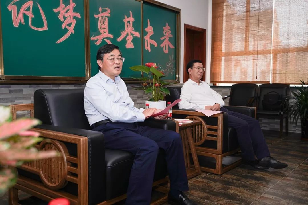常委会副主任,区总工会主席朱喜林,副区长张娣芳,区政协副主席曹云辉