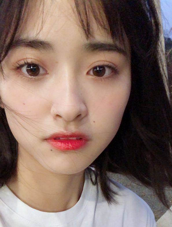 沈月"素颜"是假的?卸妆暴露真实颜值,肤色暗沉到人脸识别不出