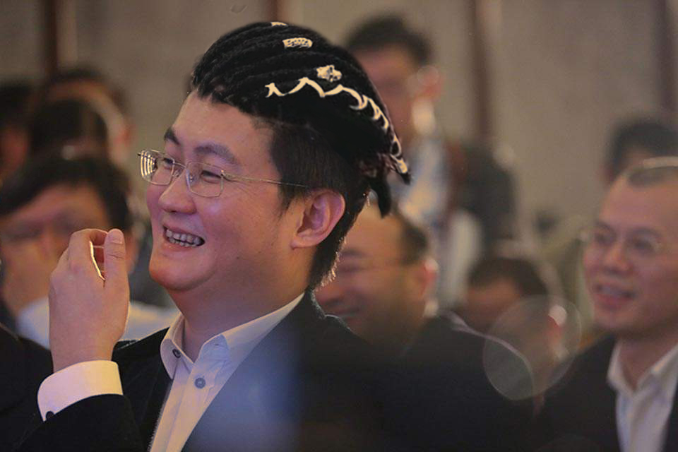 马云演唱会是怎么回事？造型是怎么回事？