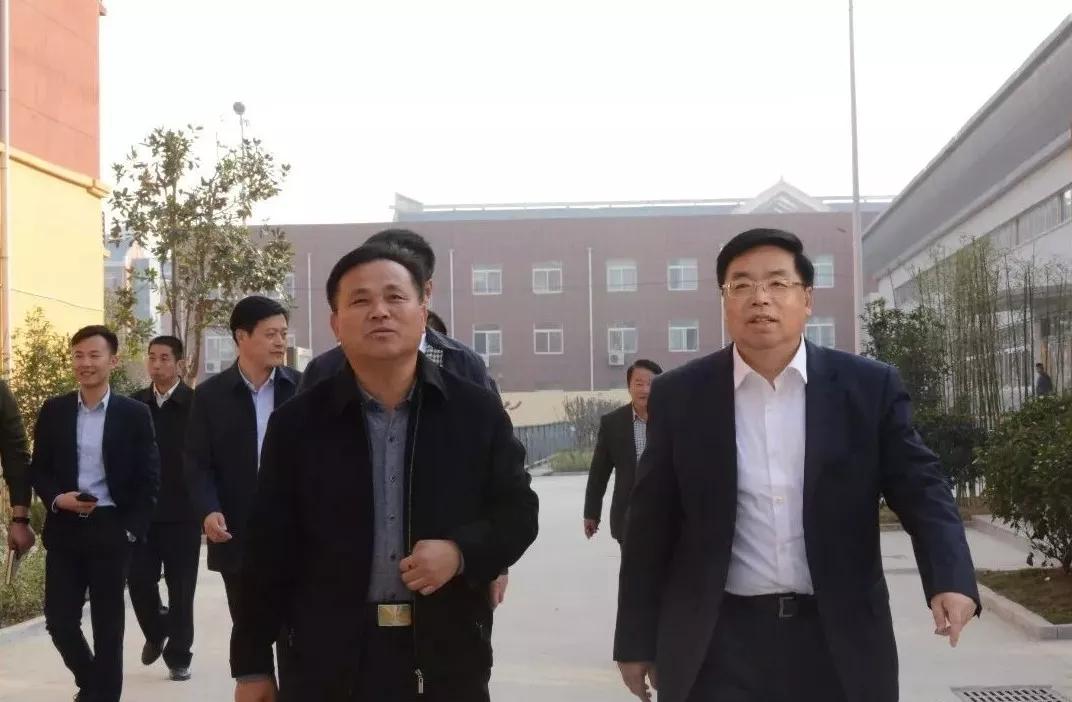 张乾山在博宇学校调研义务教育均衡化发展工作