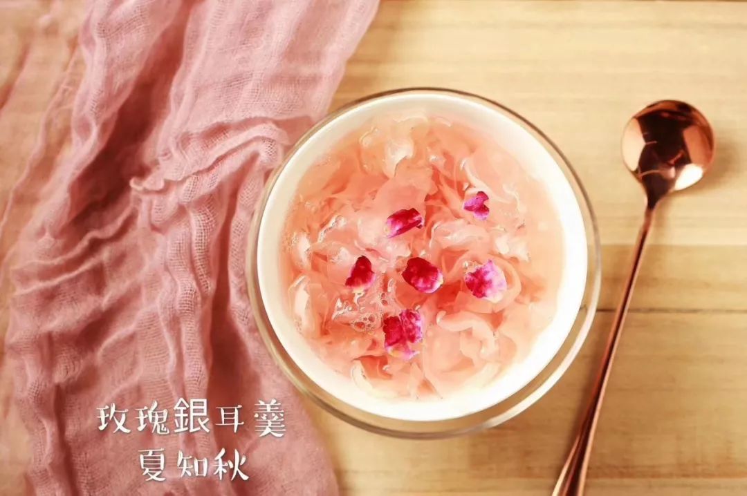 玫瑰银耳羹