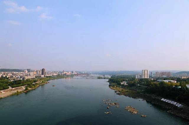 新中国成立时有多少人口_新中国成立图片(2)