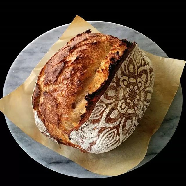 给面包整形,平添几分姿色!