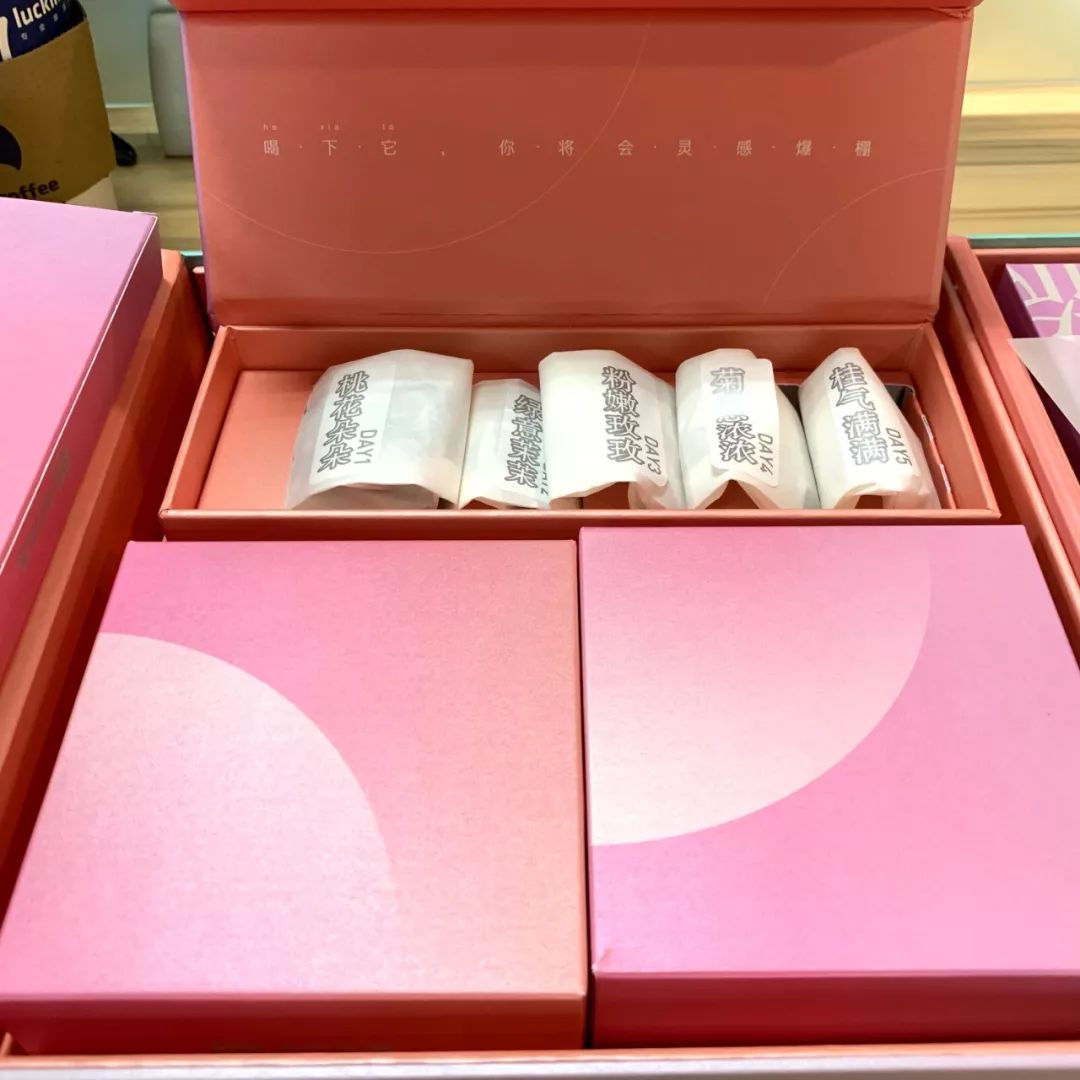 2019 互联网月饼大赏！阿里开动物园，腾讯秀表情