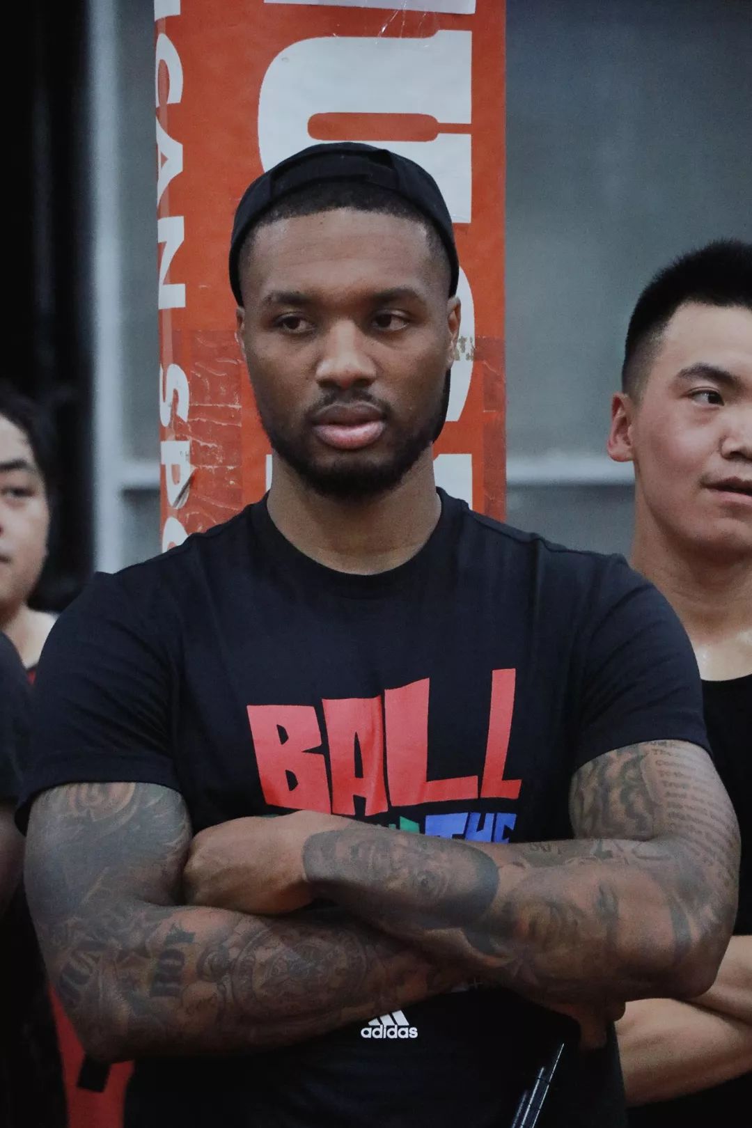 唱跳rap篮球nba第一人利拉德在上海重现了dametime
