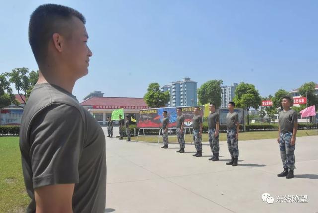 快讯|东部战区空军第一批新兵入营了