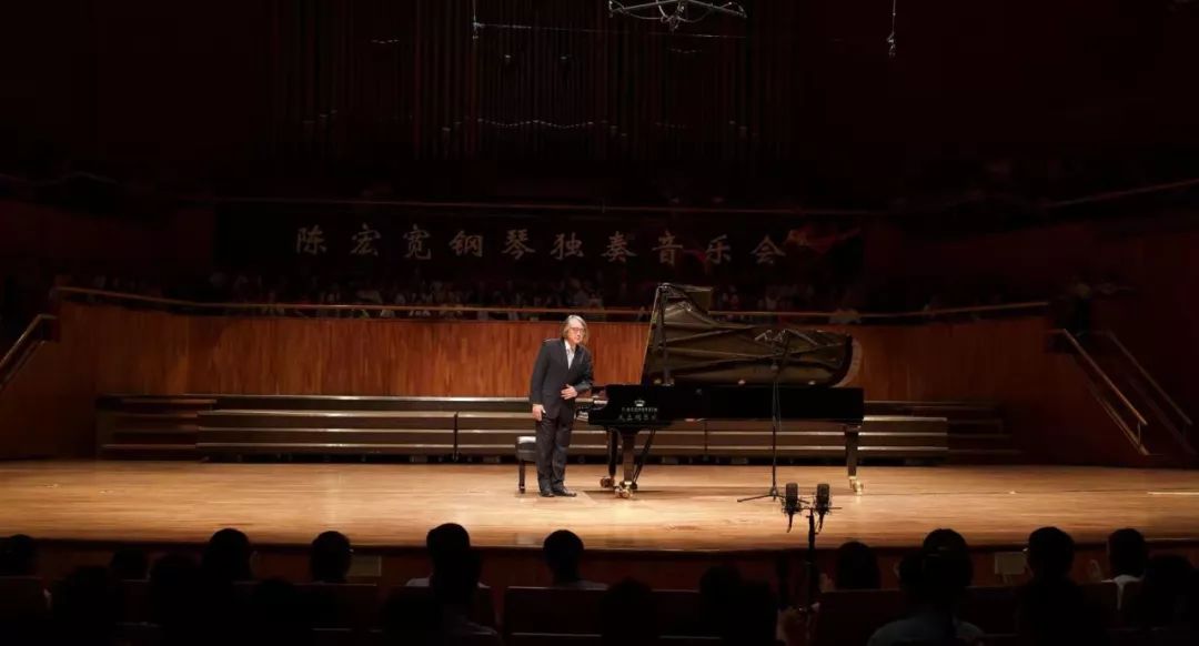 陈酿经典宏乐宽歌听陈宏宽音乐会有感