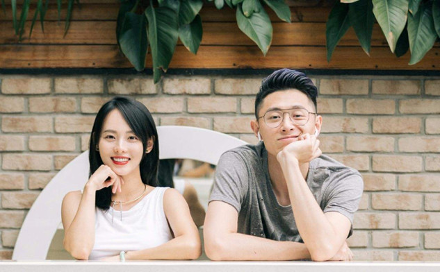 张嘉倪买超合体撒狗粮!科比退役买超痛哭,(四)