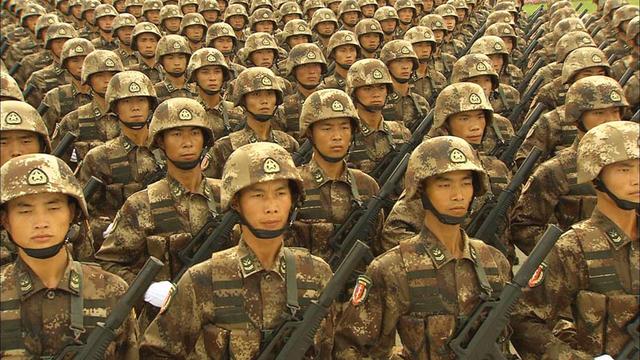 回顾2009年建国60周年大阅兵之轻武器 