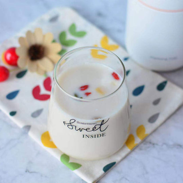 哪里买牛奶最鲜 efd8681d3a26406e83db3586ebd704c0.jpeg