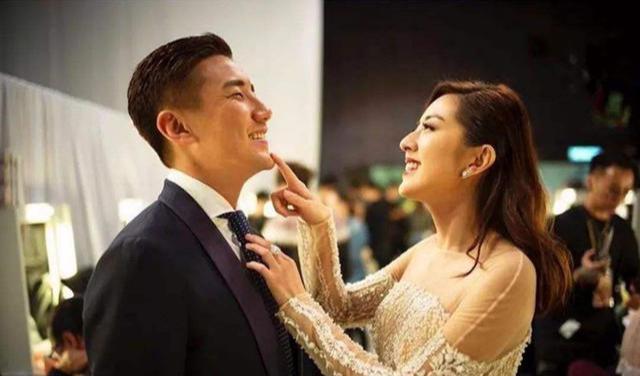 TVB小花与闺蜜游纽约晒靓照 闺蜜前男友乱入