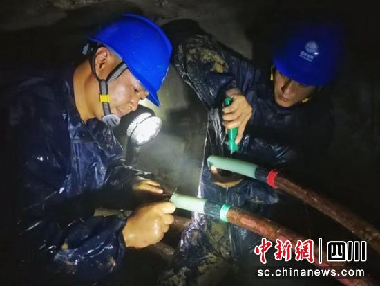 国网绵阳供电公司：200余人冒雨巡查抢修为居民恢复供电