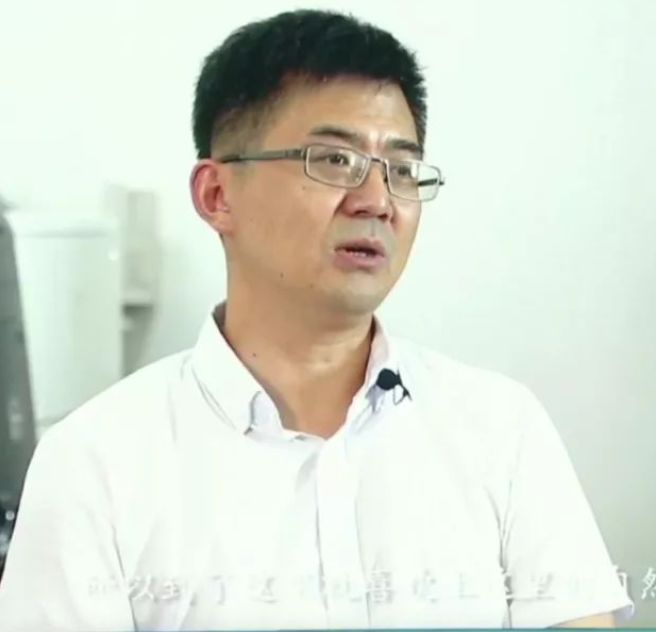 李庆峰(湖州师范学院理学院院长,教授)