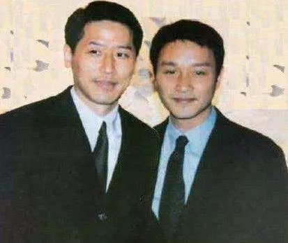 唐鹤德凌晨准时为张国荣庆生:但愿人长久.