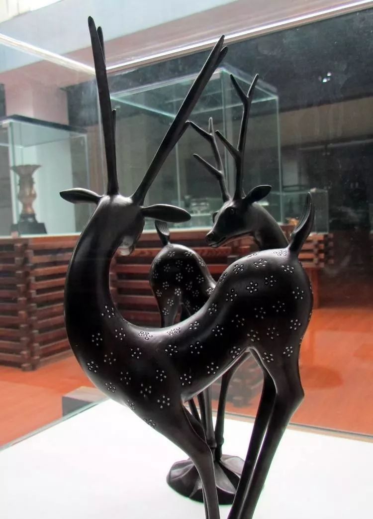 万科·500里|金银铜上技艺 品读器物精神_云南
