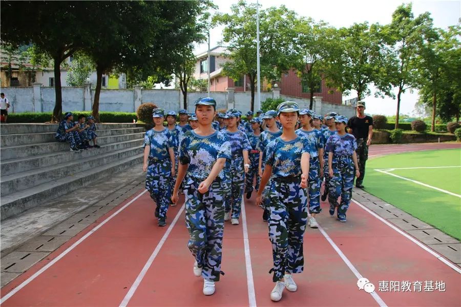 最美的风景,最美的你们——惠阳区第五中学高一新生国防教育活动圆满