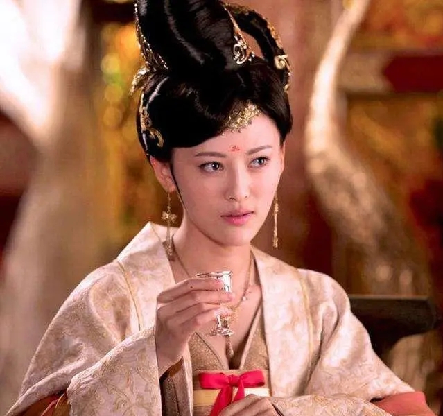 唐朝以胖为美,那么唐朝的美女都很胖吗?这六位应该是典型代表
