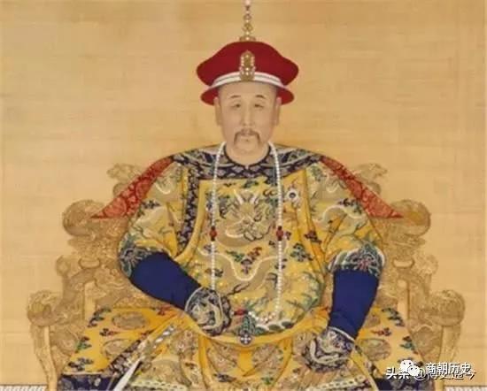 允礼|乾隆的亲弟弟，一大早给太后请安，乾隆大怒：你也配跪这里？