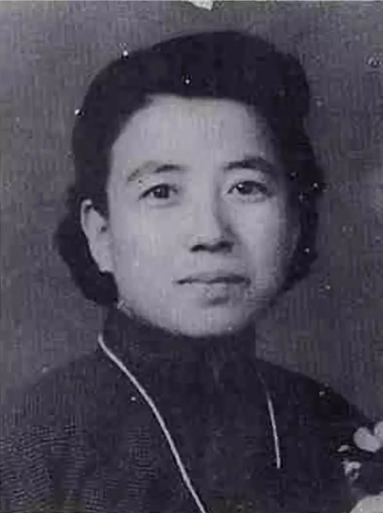 演员简介苏蕊娥,1931年生人,秦腔名生苏哲民之长女.