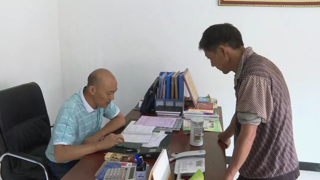 孙希国兴社办农场共奔致富路