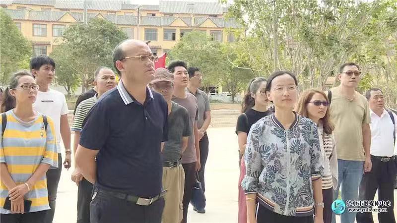 杨仕林带队到保山市隆阳区考察学习易地扶贫搬迁工作