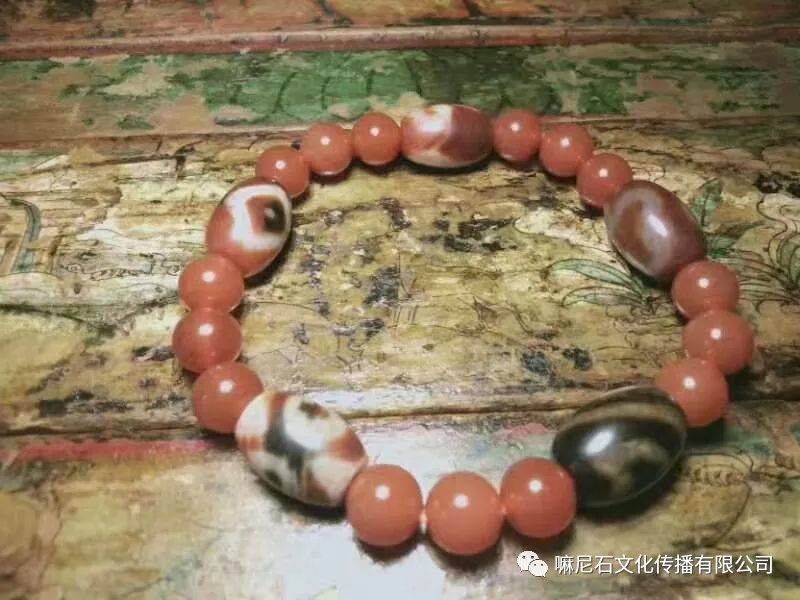 西藏怎么那么多天珠 b26e6678a52e4627b863f14982f839a1.jpeg