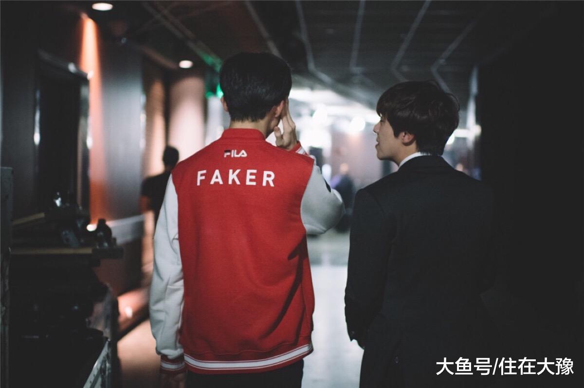 faker获得增强,所有中单都笑了