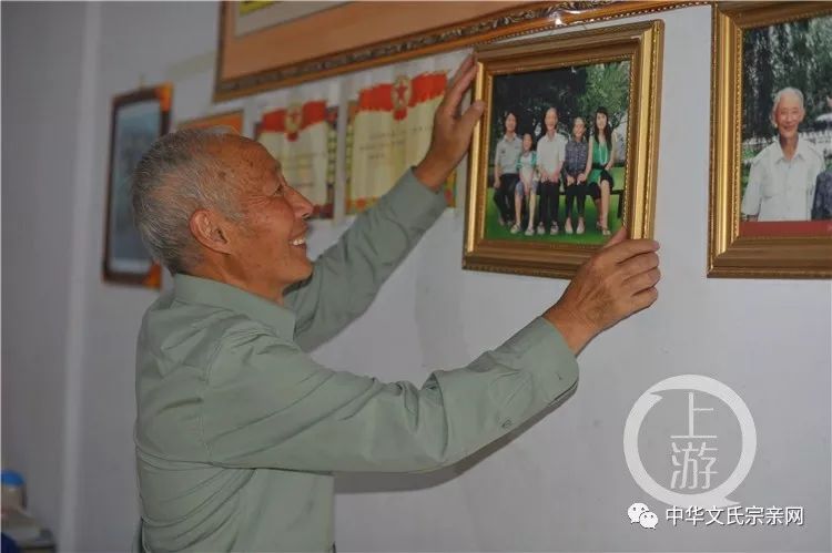 石柱沙子人口_手握沙子的图片(2)