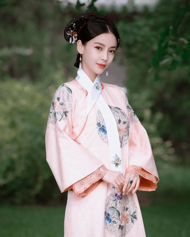 angelababy最新清宫戏造型