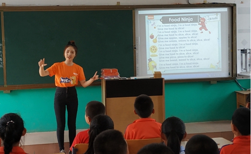 VIPKID公益课堂首次走进大连开云 开云体育平台乡村学校